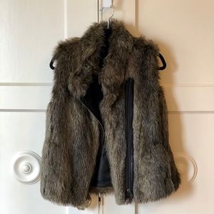 Perfect Condition Faux Fur Banana Republic Vest